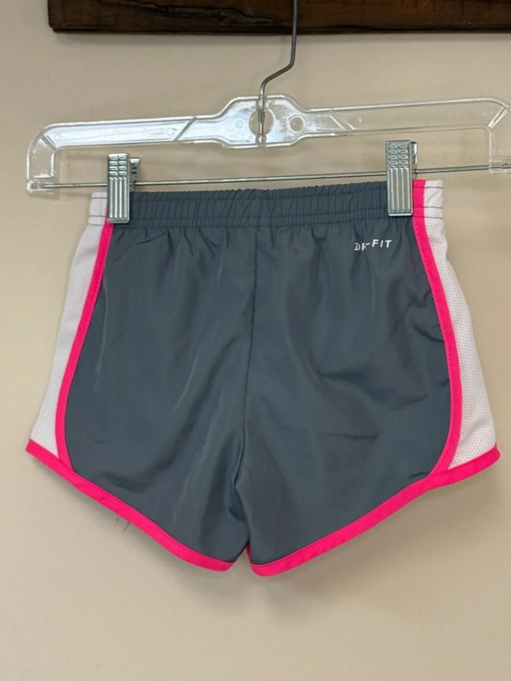 Nike: Girls Dri-Fit Gray, Pink, White Athletic Shorts, Size M (5-6Y)